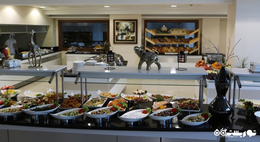 نمای بوفه سلف سرویس رستوران اصلی